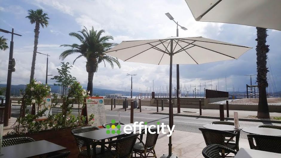 Vente locaux professionnels  123 m² à La Ciotat (13600), 550 000 €