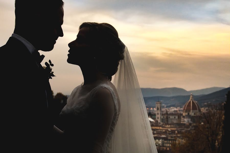 Fotografo di matrimoni Mirko Turatti (spbstudio). Foto del 2 novembre 2017