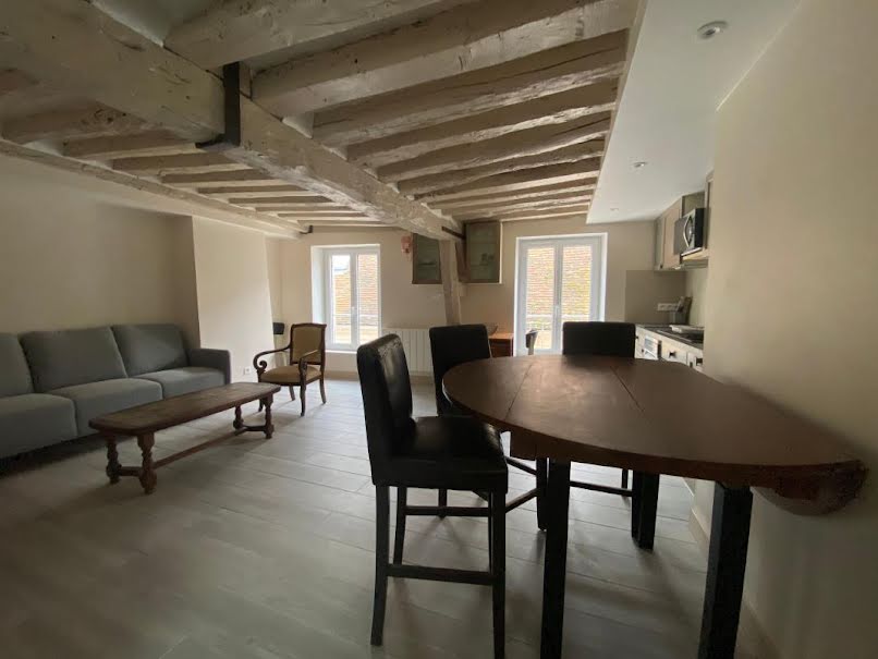 Location meublée appartement 3 pièces 48 m² à Coulommiers (77120), 725 €