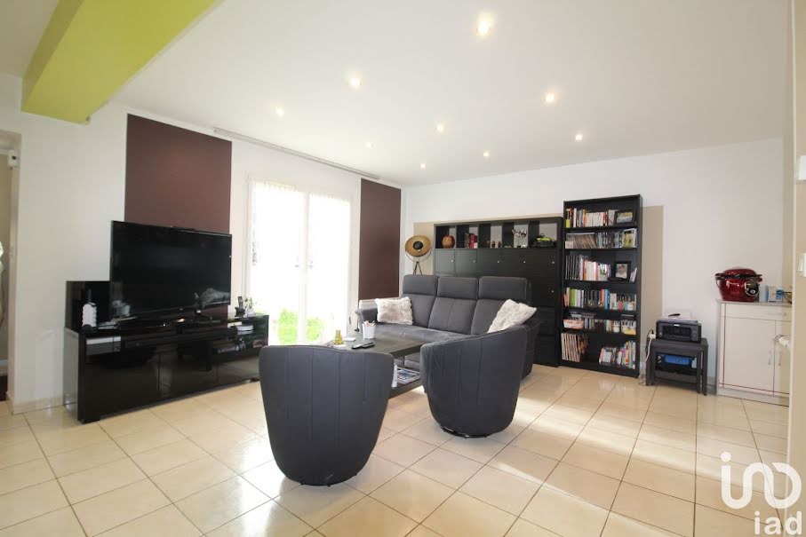 Vente maison 5 pièces 118 m² à Sotteville-les-rouen (76300), 297 000 €