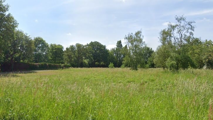 Vente terrain  457 m² à Apremont (85220), 46 000 €