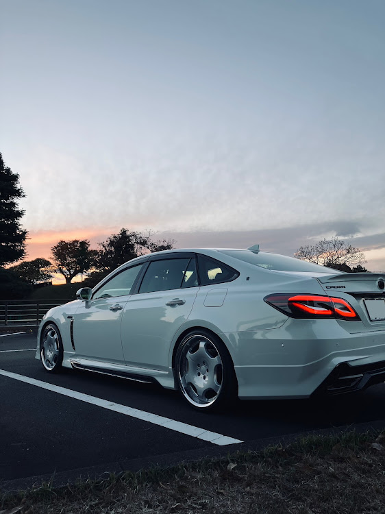 クラウンセダンの2024ベストショット11月・GWS224 G exective・洗車・ハイモースコートに関するカスタム事例の投稿画像2枚目