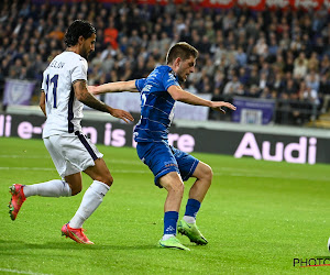 Anderlecht begint de wedstrijd met een geste aan AA Gent