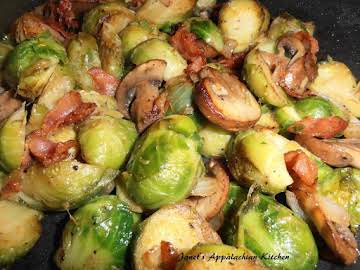 Brussel Sprouts with Mushrooms and Bacon