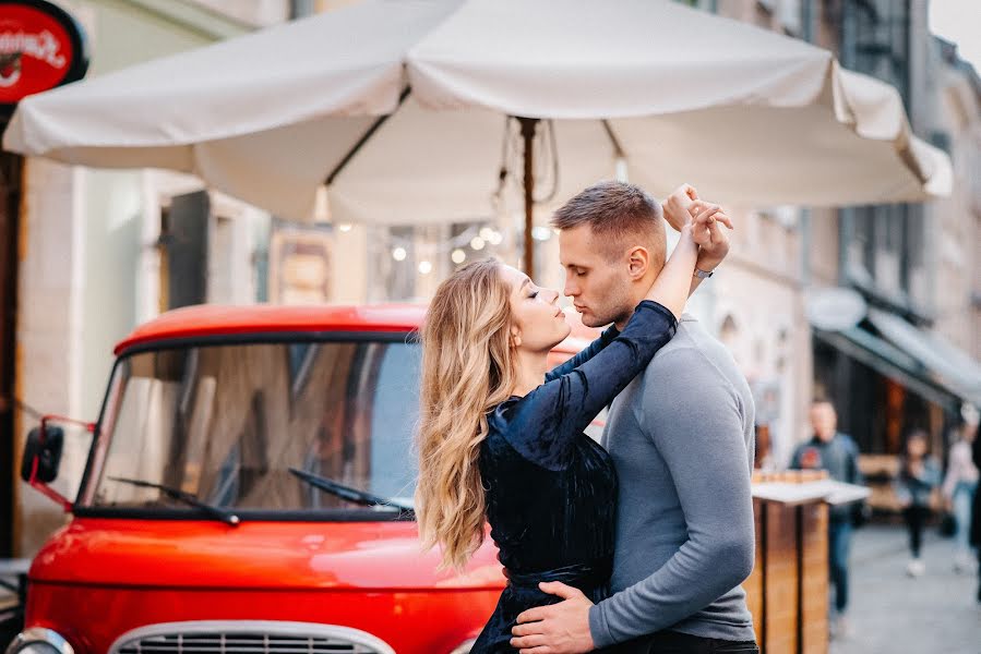 Fotografo di matrimoni Olga Kuzik (olakuzyk). Foto del 4 maggio 2020