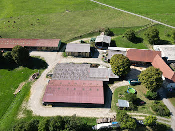 ferme à Val-de-Virieu (38)