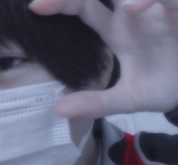 絡  ん  で  く  だ  さ  い  !!  ♡