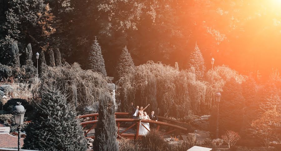 Fotógrafo de casamento Yuriy Dudka (yuriydudka). Foto de 3 de dezembro 2020