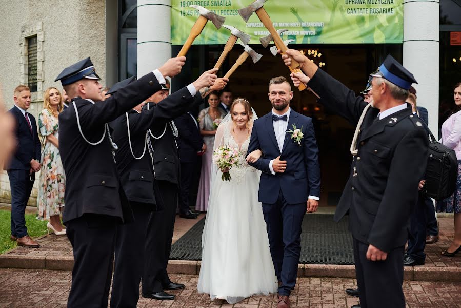 Fotógrafo de casamento Grzegorz Satoła (grzegorzsatola). Foto de 10 de agosto 2022