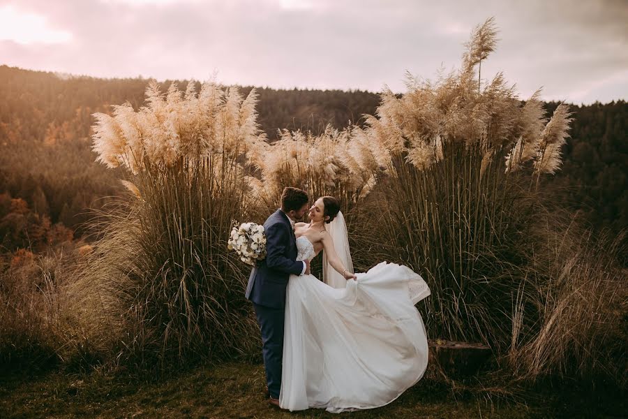 Fotograf ślubny Chelsea Warren (chelsea). Zdjęcie z 24 października 2019