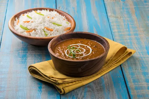 Dal Makhani With Jeera Rice [1 Bowl, 650 Ml]