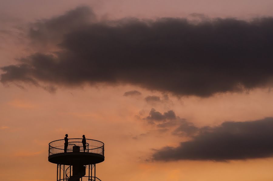 Φωτογράφος γάμων Tinh Vo (sinxphotographer). Φωτογραφία: 18 Απριλίου 2023