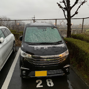 デイズ B21W