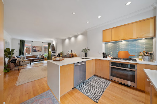 House 4