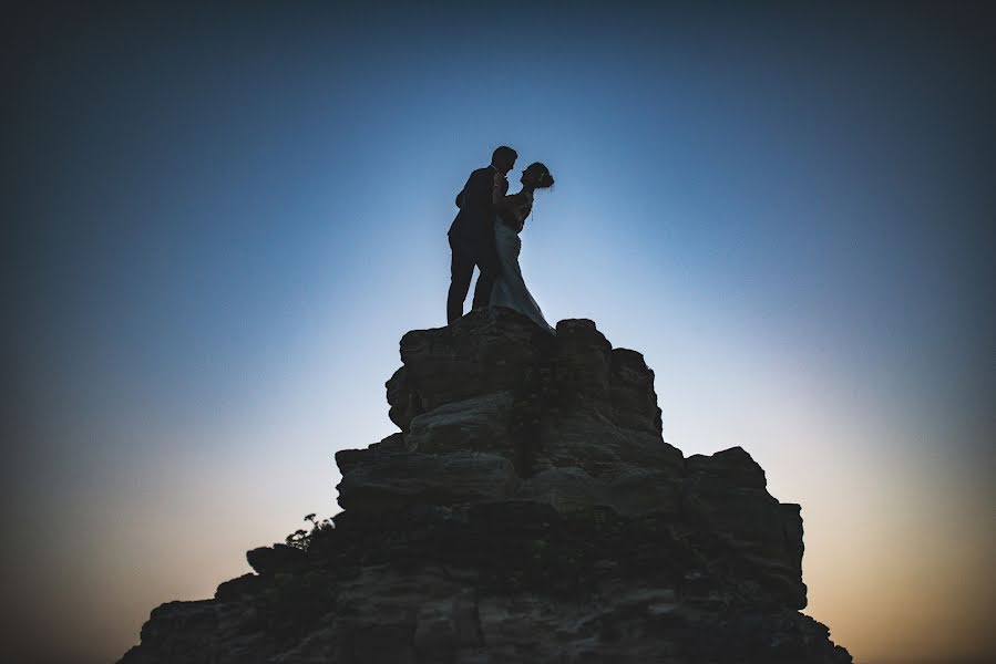 Fotografer pernikahan Bastien Vignerie (flymetothemoon). Foto tanggal 22 November 2018