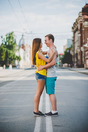 Fotógrafo de casamento Dmitriy Kiyatkin (dphoto). Foto de 8 de agosto 2016