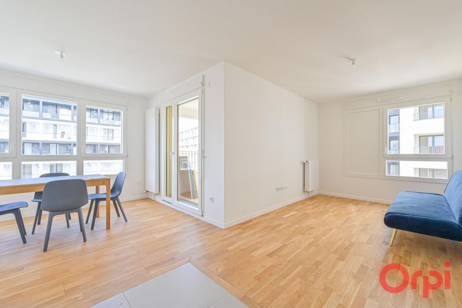 Location meublée appartement 3 pièces 64 m² à Asnieres-sur-seine (92600), 1 449 €