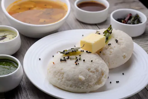 Ghee Idli [2 Pieces]