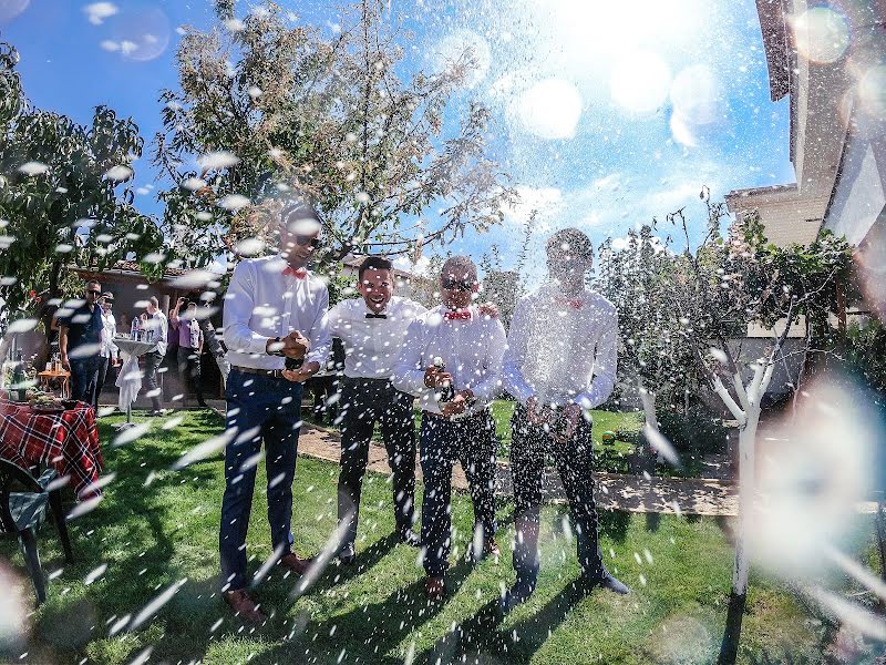 Fotógrafo de bodas Rosen Genov (studioplovdiv). Foto del 6 de septiembre 2019