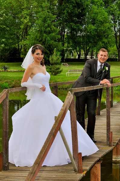 Wedding photographer Krisztina Perjés (perjeskriszta). Photo of 3 March 2019