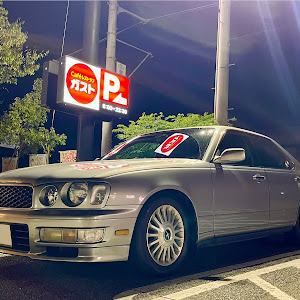 セドリック MY33