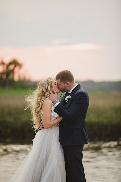 Fotografo di matrimoni Stephanie Whisler (whisler). Foto del 4 maggio 2019