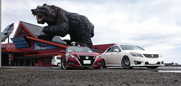 クラウンアスリートのドライブ・チームローガンMT・白老蟹御殿に関するカスタム事例の投稿画像6枚目