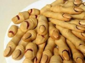 WITCH  FINGER COOKIES - for Halloween