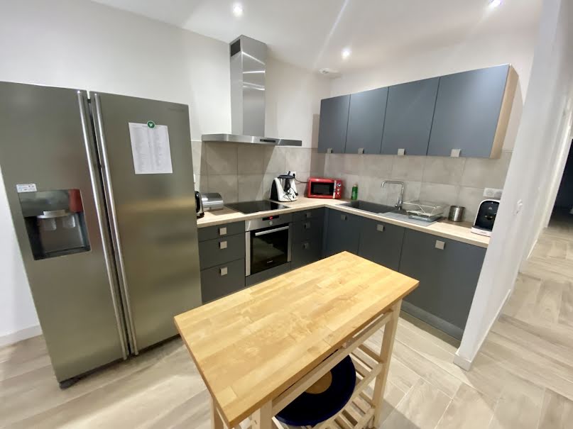 Location  appartement 3 pièces 98.31 m² à Meze (34140), 1 370 €