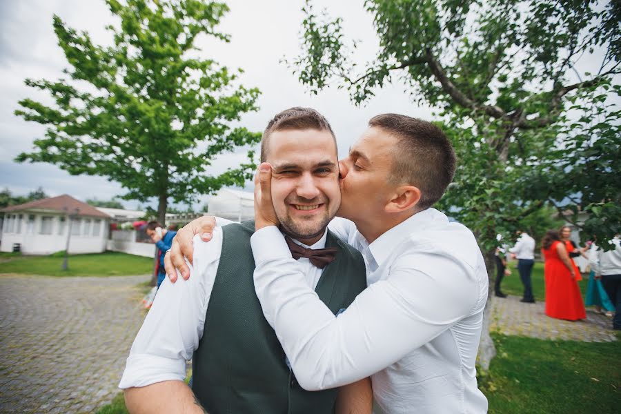 Jurufoto perkahwinan Vitaliy Scherbonos (polter). Foto pada 14 Julai 2017