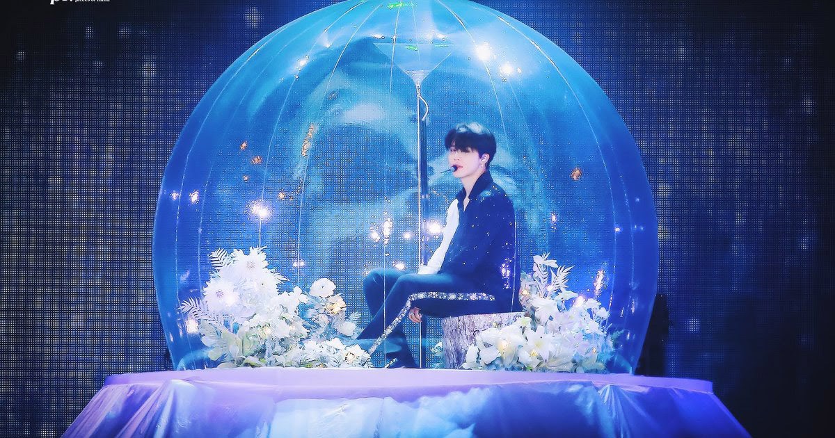  BTS  s Jimin  Magically Appeared In A Bubble  For His 