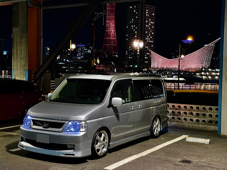 ステップワゴンのドライブ・神戸ハーバーランド・湾岸線は気持ちいい・絶滅危惧種車輌に関するカスタム事例の投稿画像4枚目