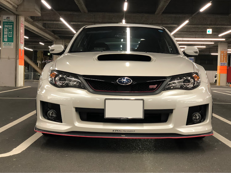 インプレッサ WRX STIの立体駐車場盛れる？・WRX STI・SUBARU・あけましておめでとうございます(^^)/に関するカスタム事例の投稿画像1枚目