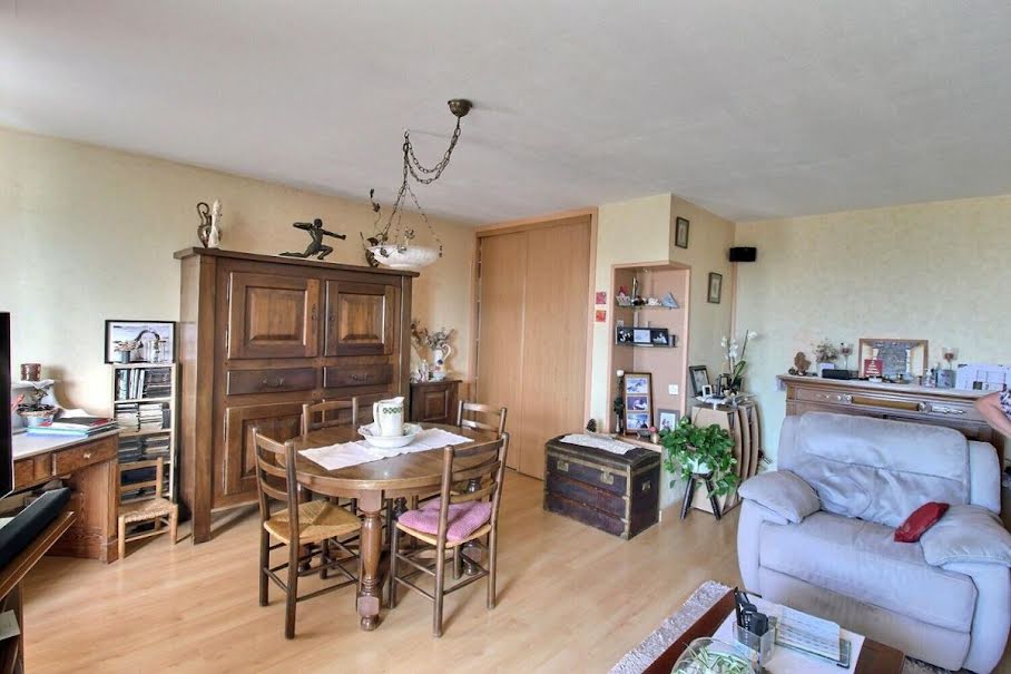 Vente appartement 3 pièces 84 m² à Pau (64000), 165 000 €