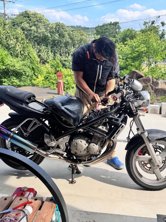 たぬよしさんが投稿したバンディット250・GJ74・キャブレター同調・二次エア・負圧取り出し口に関するカスタム事例の投稿画像1枚目