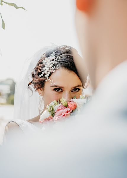 Fotografo di matrimoni Dima Pershin (lessnessless). Foto del 18 ottobre 2020