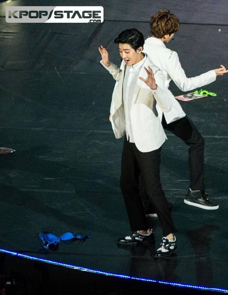 chanyeol shocked