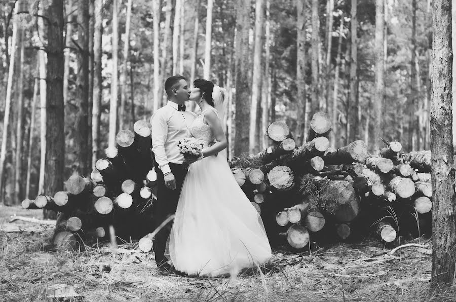 Wedding photographer Olena Ivashchenko (lenuki). Photo of 9 October 2022