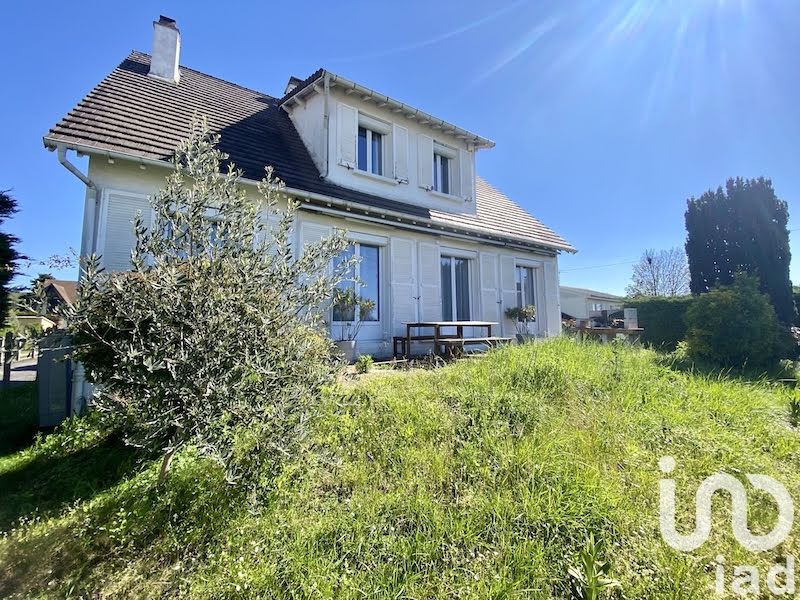 Vente maison 7 pièces 145 m² à Saint-Leu-la-Forêt (95320), 580 000 €