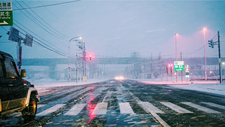 ミラココアの1人ドライブ・雪と愛車・イエローフォグ・ミラココア・l675sに関するカスタム事例の投稿画像6枚目