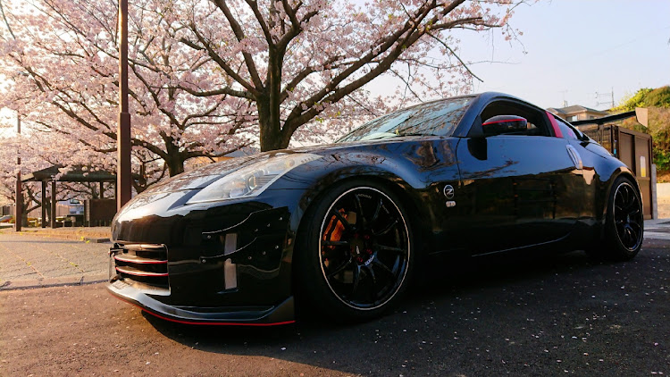 フェアレディZのZ33・桜とコラボに関するカスタム事例の投稿画像2枚目