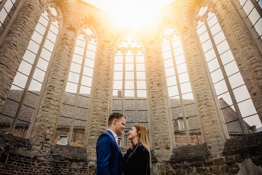 Fotografo di matrimoni Yancho Sabev (yanchosabev). Foto del 11 ottobre 2019