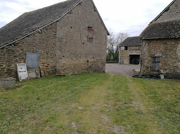 maison à Saint-Pierre-des-Nids (53)