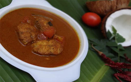 Varutharacha Nadan Fish Curry