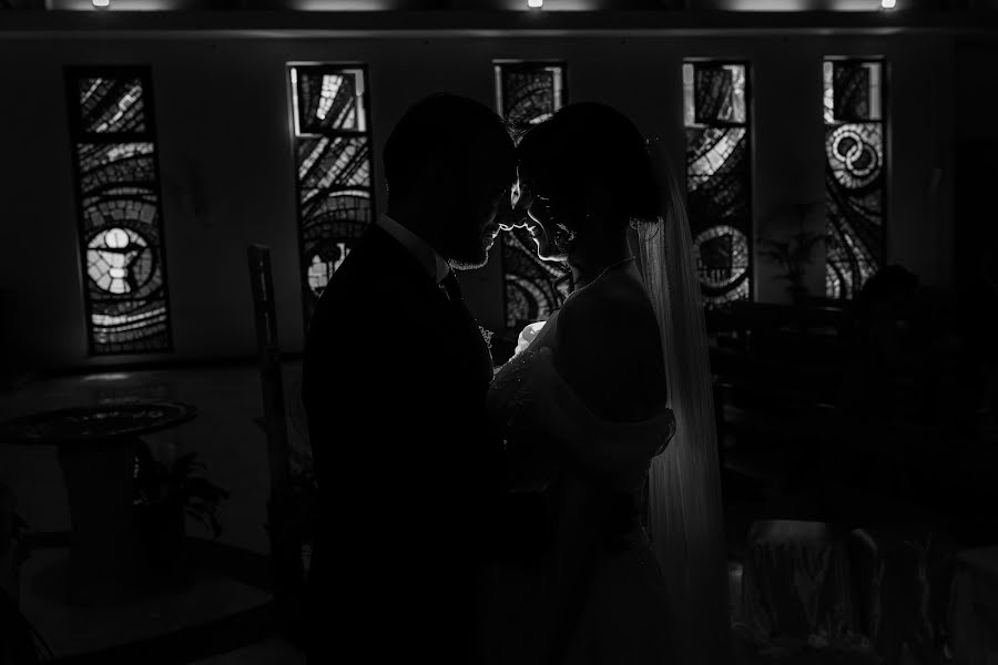 Svatební fotograf Luigi Latelli (luigilatelli). Fotografie z 20.října 2023