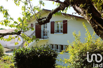 maison à La Rochefoucauld (16)