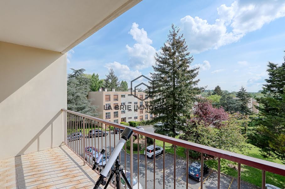 Vente appartement 4 pièces 82.57 m² à Villecresnes (94440), 239 000 €