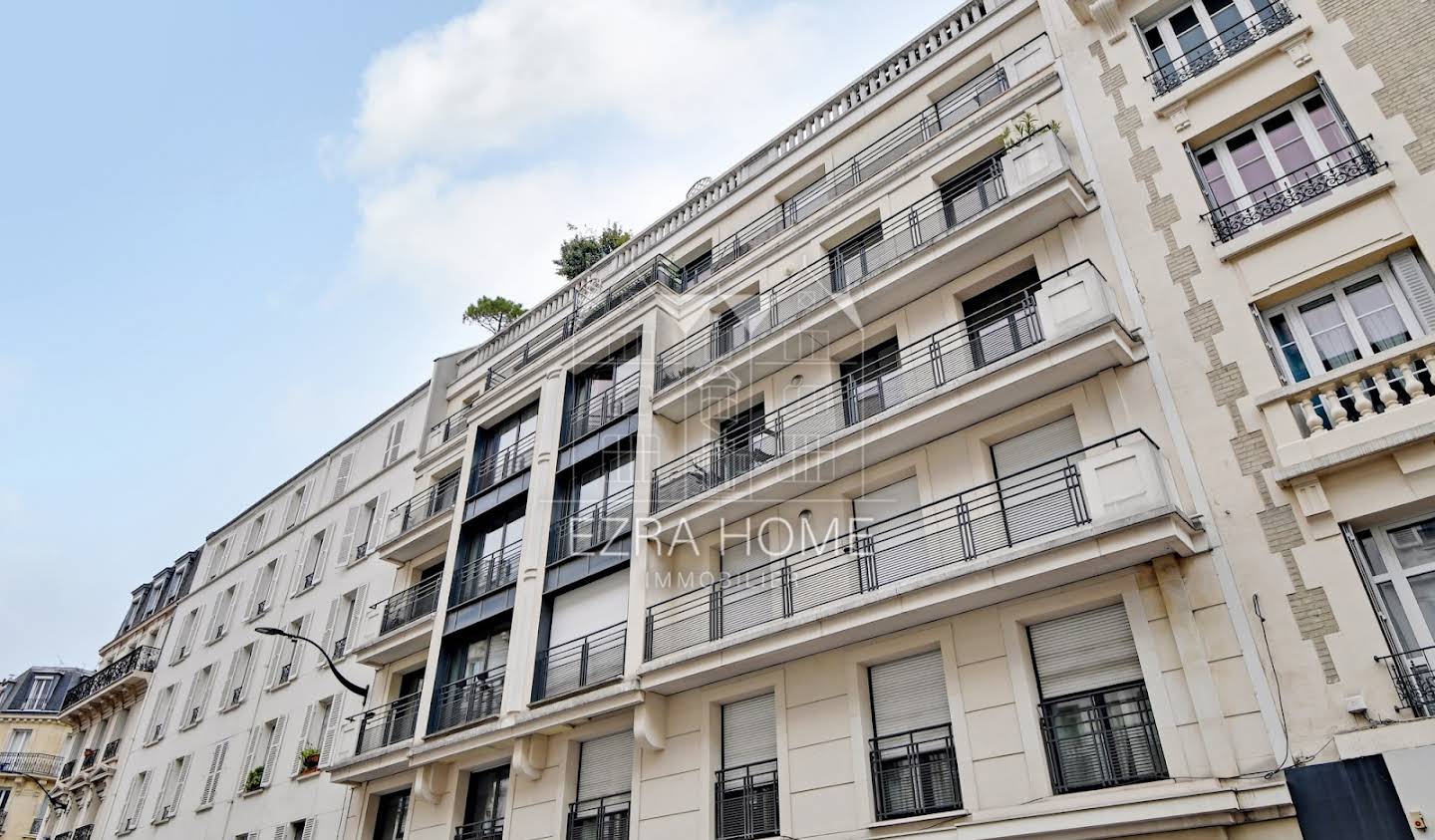 Apartment with terrace Levallois-Perret