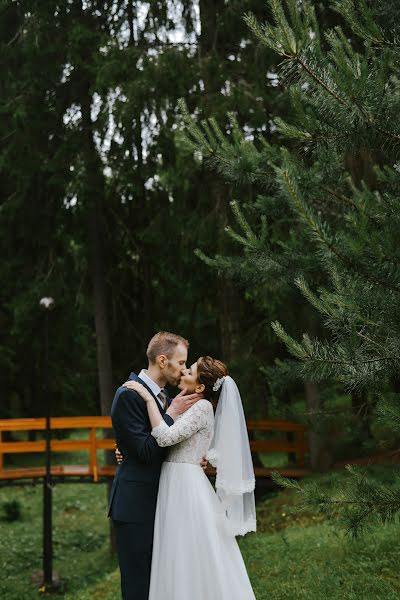 Fotografo di matrimoni Alena Kochneva (helenkochneva). Foto del 19 ottobre 2017