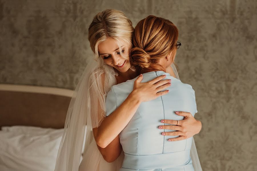 Wedding photographer Nadezhda Yanulevich (janulevich). Photo of 3 November 2019